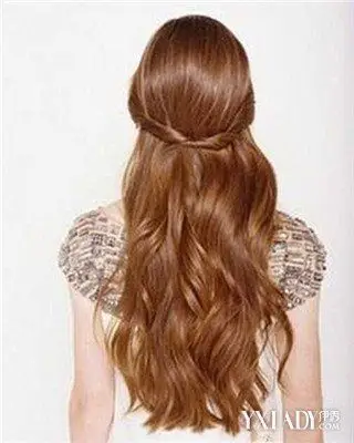 长卷发扎发发型图7个步骤打造高雅女神气质