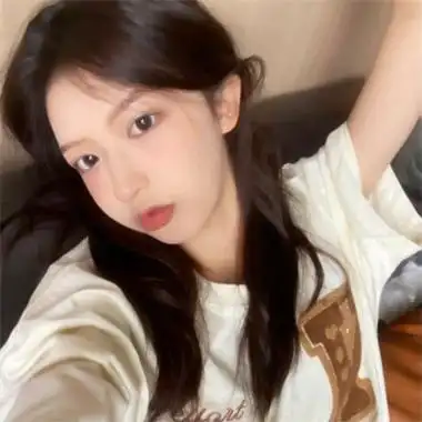 看起来纯欲干净的可爱女生头像