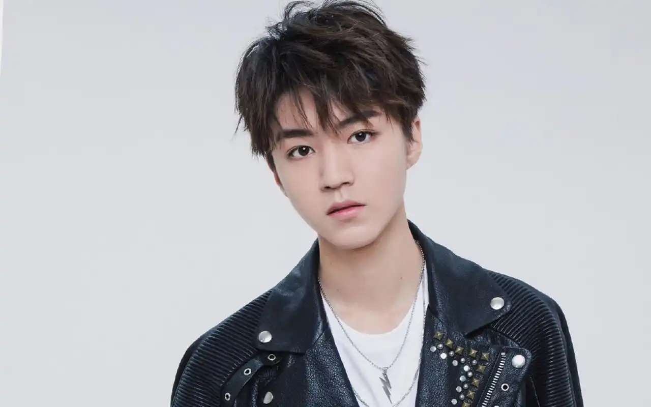 王俊凯帅气写真图片高清壁纸