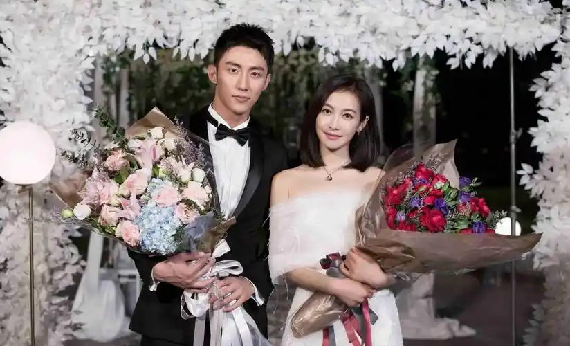 热巴黄景瑜又上热搜,网友发现神秘巧合_绯闻_传闻_演技