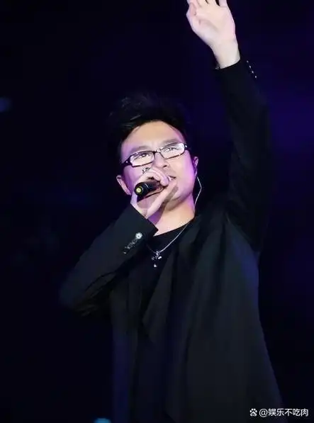 汪峰高调官宣后,那英却被推上热搜,竟意外扯出陈年旧事