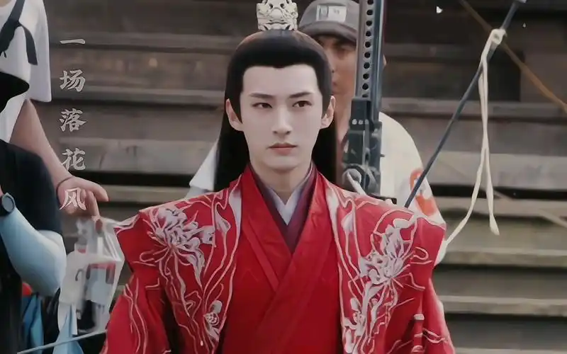 古装美男 刘学义