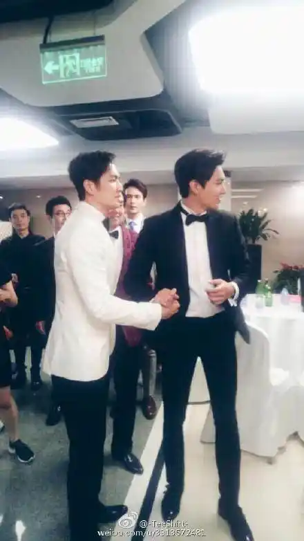 红毯一览:李敏镐的脸又胖了,郭敬明还没坐着的吴亦凡高?