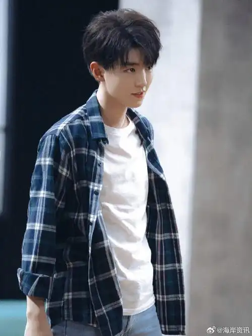 邀你赴纯净之约#有了王俊凯的推荐,植物医生成了我日常护肤的必备之选