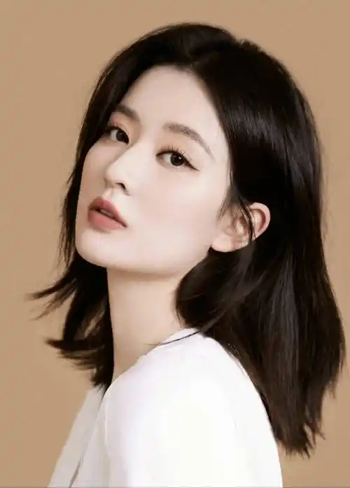 女星乔欣写真合集:如花似玉,亭亭玉立