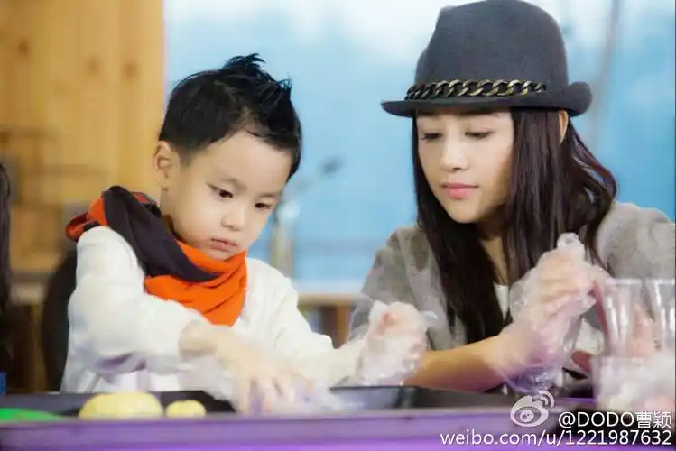 瞿颖的儿子叫什么?有照片吗?