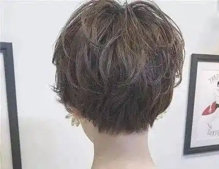 港风超短烫发发型,复古时髦又个性,太有女神气质了_纹理_女生_短发
