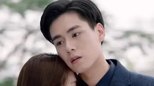 狼侠:叶菲楠找到杀父仇人,苦等十二年终能报仇,不料被弟弟阻拦