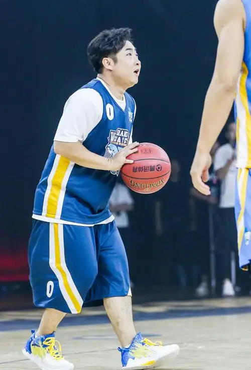 乔杉《超级企鹅super3联赛》图片