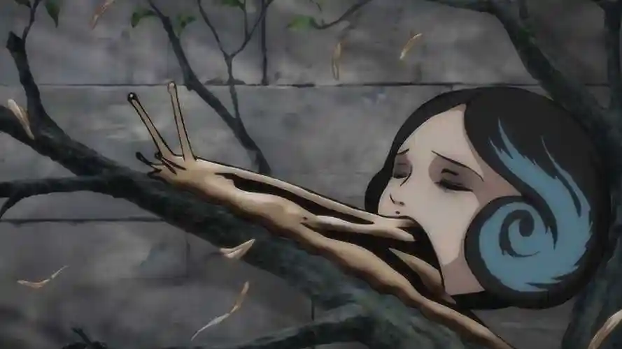 恐怖动画蛞蝓少女花季少女被蛞蝓寄生只剩个脑袋在树上爬