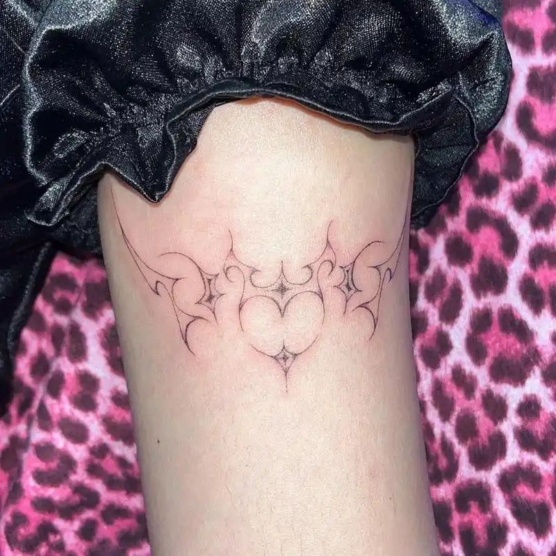 tattoo | 恶魔翅膀纹身 . 我是你的小恶魔还是小天使呢★099899