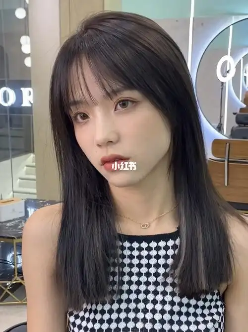 2021不烫不染也减龄的中长发