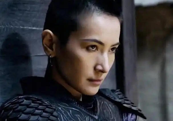 当女演员扮男装林青霞成经典这位剃寸头超帅最后是评委级别