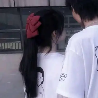 优质真人情侣头像两张 超甜的情侣优质头像双人情头图片