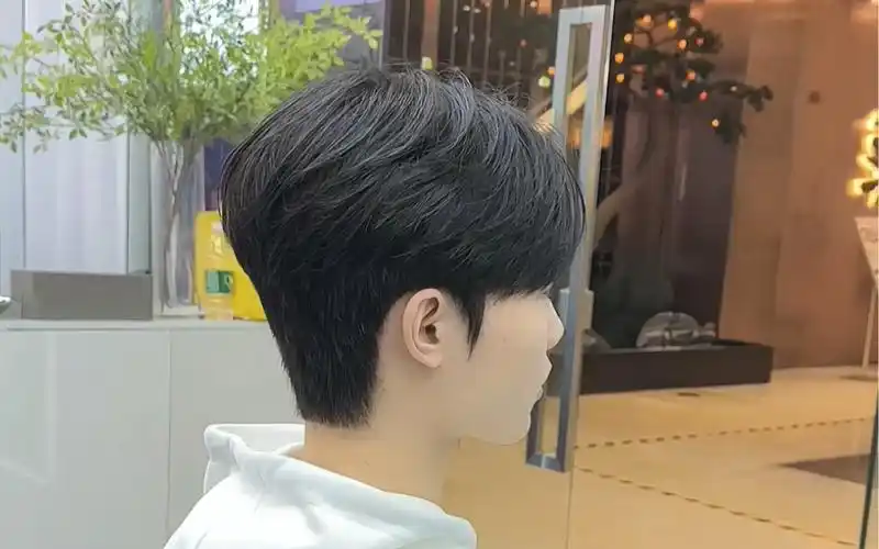 微分碎盖烫发教程