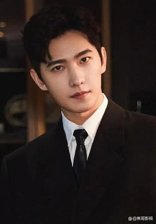 盘点杨洋十部最火的电视剧,曾经的军艺校草,如今靠演技实力出圈