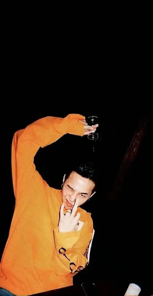 权志龙iphone壁纸