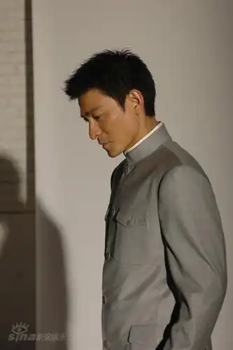 图文:刘德华为质检总局拍广告--完美侧面