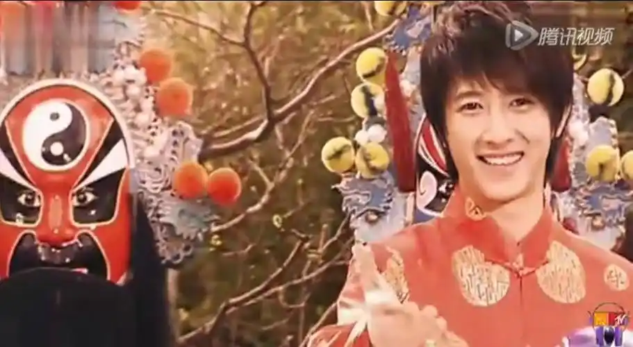 十年后的《北京欢迎你》,早已经物是人非了