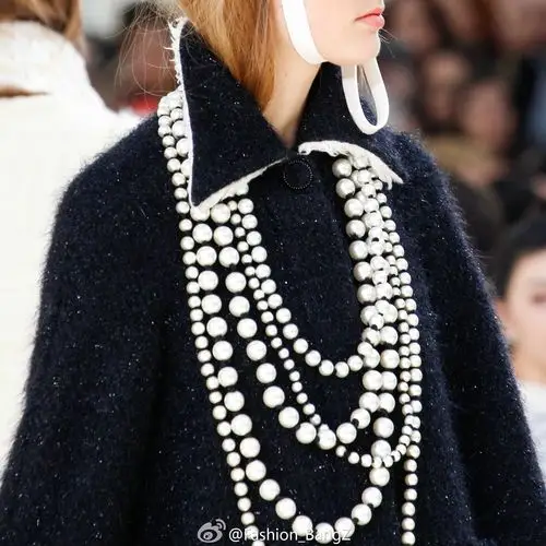 chanel fall 2016 | 珍珠项链叠戴法则 more is more!
