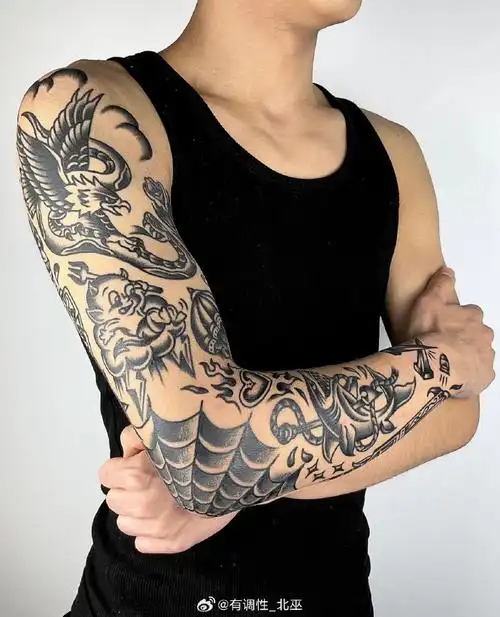 school纹身##花臂纹身##黑灰纹身