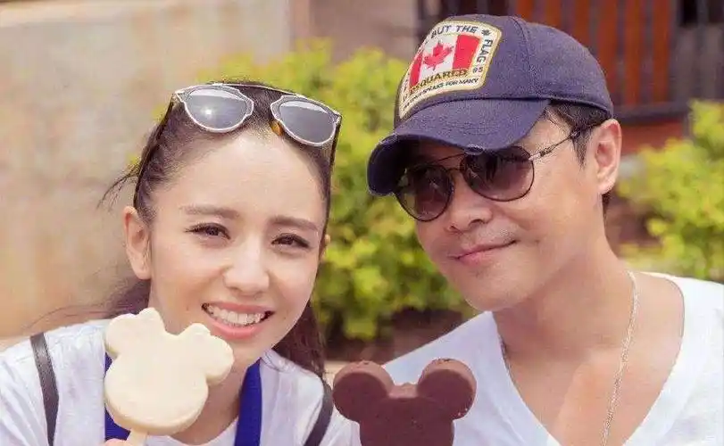 从"卑微贤妻"到"自信女王",佟丽娅:活得漂亮才是最好的反击_陈思诚