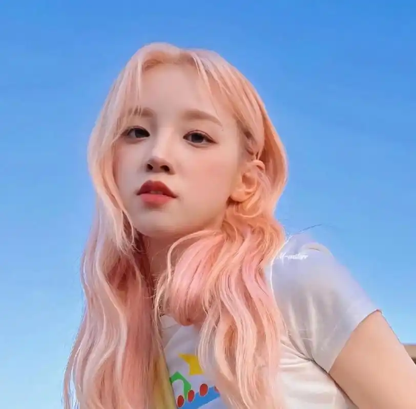 宋雨琦🐶稀有高清头像🍀 雨琦弟弟真的好米啊💕