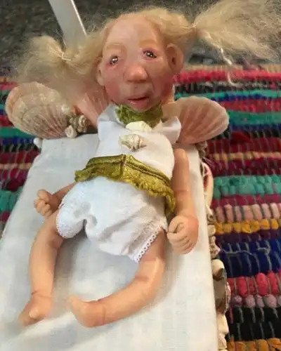 11个超级诡异的娃娃,打破常规的美,你敢买吗?