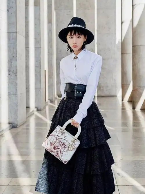 王子文真是小个子穿搭典范,随意搭就能穿出气场,照着穿就很美|显高