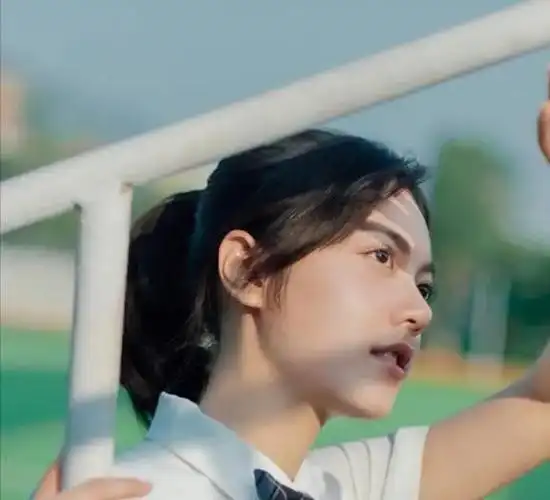 获中戏第一的赵今麦当她扎起马尾辫穿上校服后这是班花吧