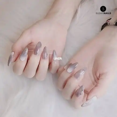 尖型长甲透芋色晕染美甲