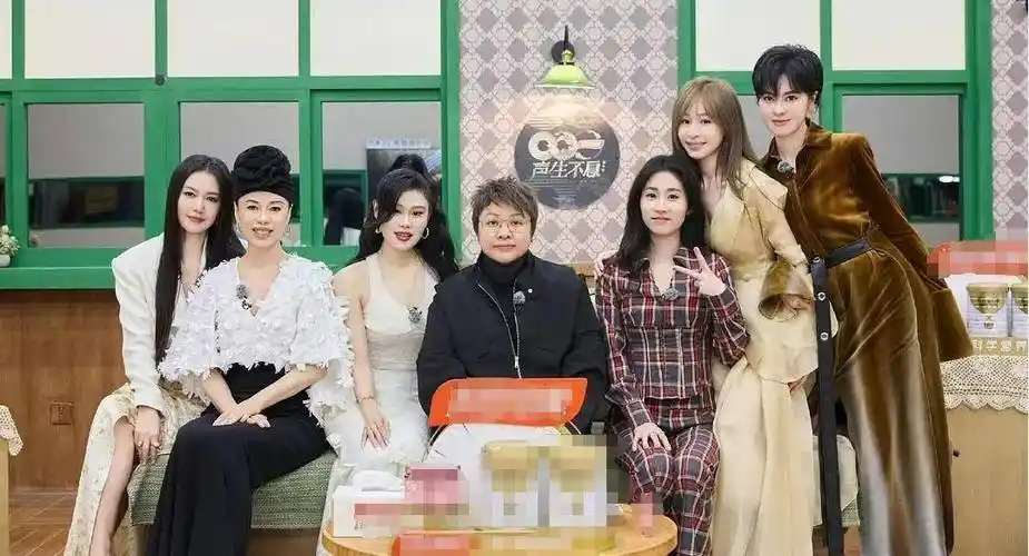 第九期正在播出:主打跨队合作,两位女将飞行_合唱_郁可唯_谭维维