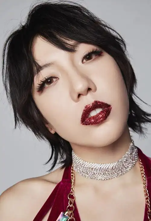 美女性感美女明星歌手mv大陆女明星吴莫愁