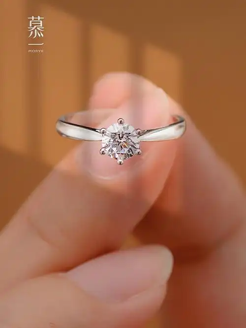 百看不厌经典六爪50分钻戒款式耐看百搭