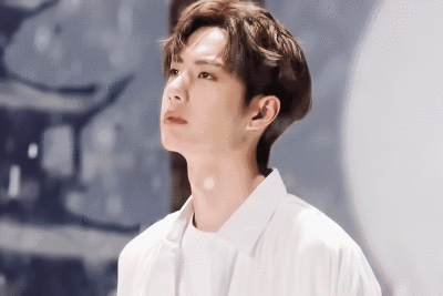 王一博舞蹈动图