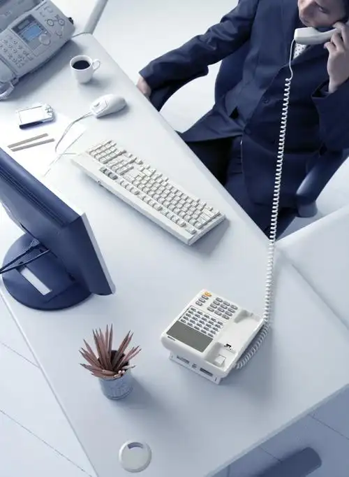 现代办公情景图片第36张