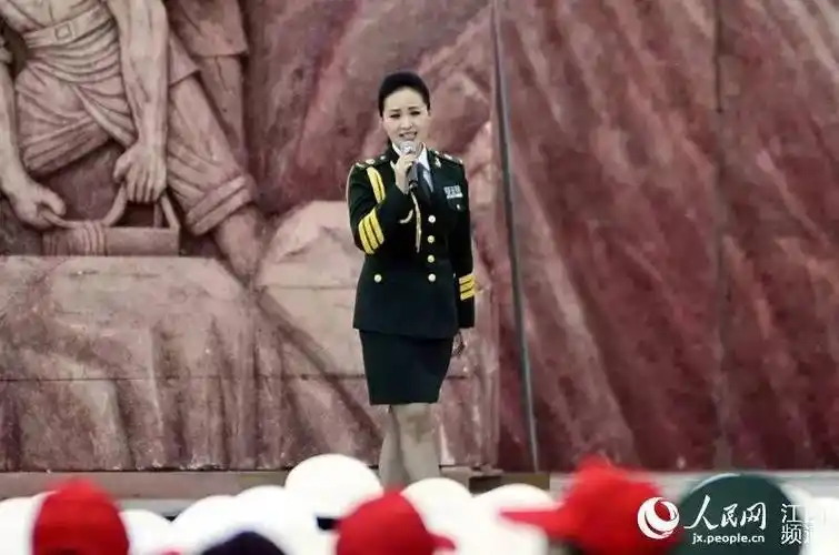 李晖领唱与合唱《我和我的祖国》.现场舞蹈.张也演唱《幸福赞歌》.