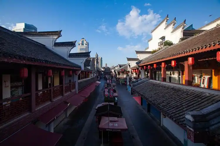 宁波鼓楼步行街