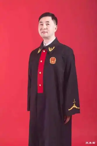 盘点各国法官法袍这也太太太帅了吧