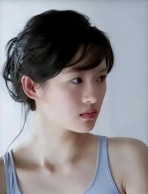 章子怡年轻时有多美青春期照片曝光堪称真正的玉女掌门人