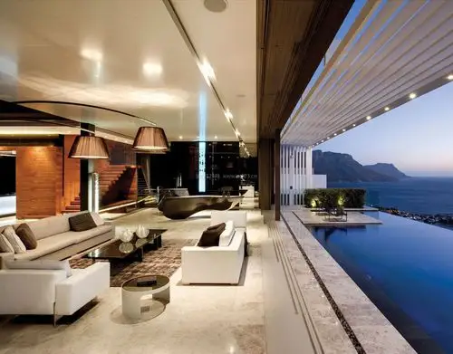 豪华别墅内部客厅阳台装修图