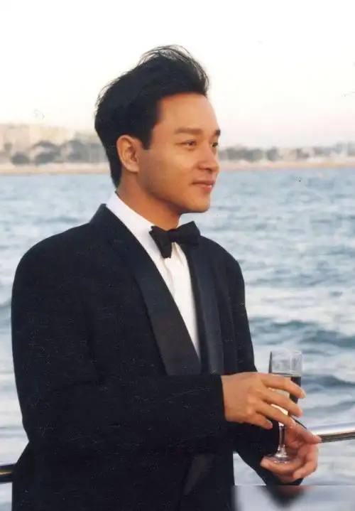 依旧风华绝代张国荣试装白蛇造型高清图曝光他真的非常好