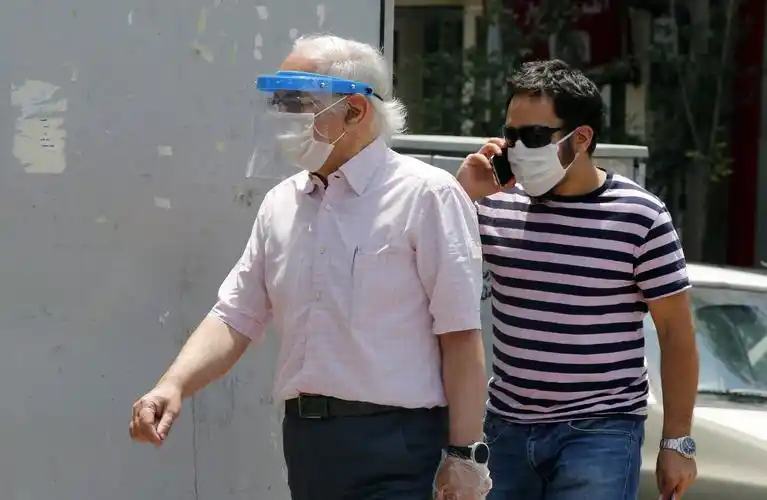 伊朗:公共场所须佩戴口罩