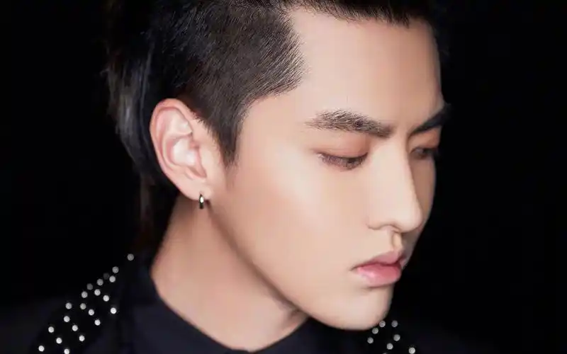 挑战者联盟/exos showtime 星夜故事秀 2009/挑战者联盟/吴亦凡最新