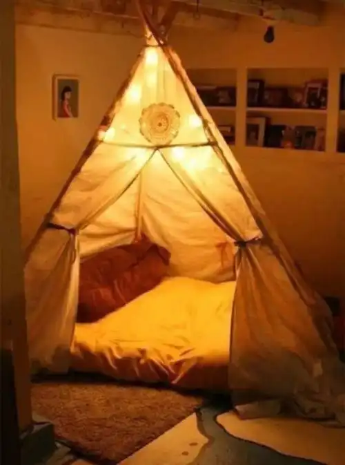 房间里支起帐篷,拥有独属自己的小天地