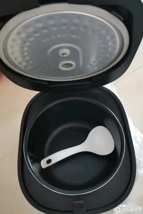 苏泊尔小型电饭煲智能烹饪轻松享受