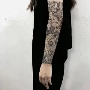 满臂纹身贴高级感男麒麟全臂半臂防水持久不反光大花臂臂遮疤刺青
