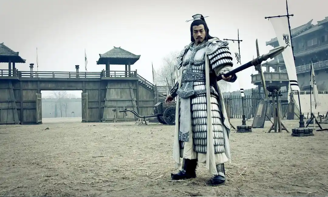 古代将军身手究竟如何,与普通士兵对抗是否真的和砍菜一样?