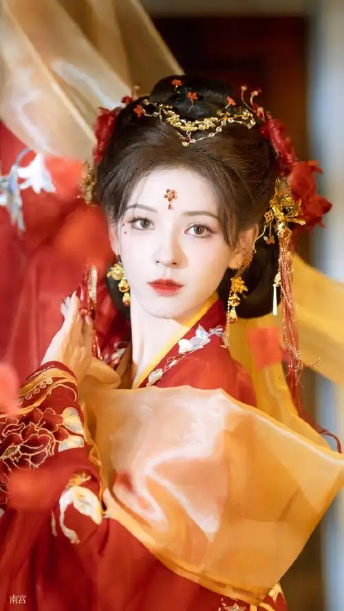 张予曦红衣古装美到我失语