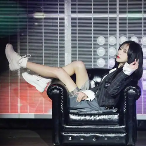 restar张语格舞台造型